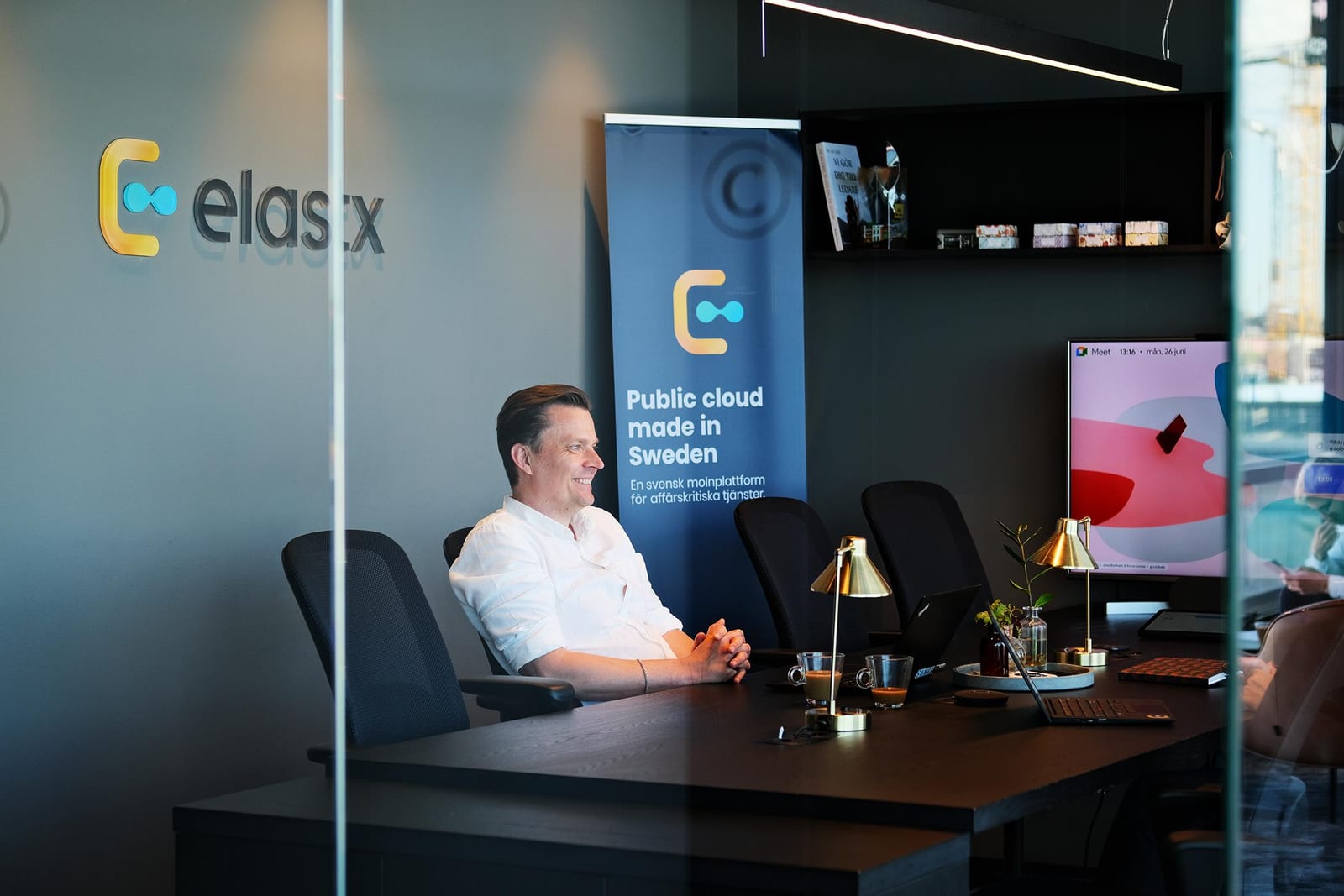 Henrik Grankvist, COO, i Elastx kontor